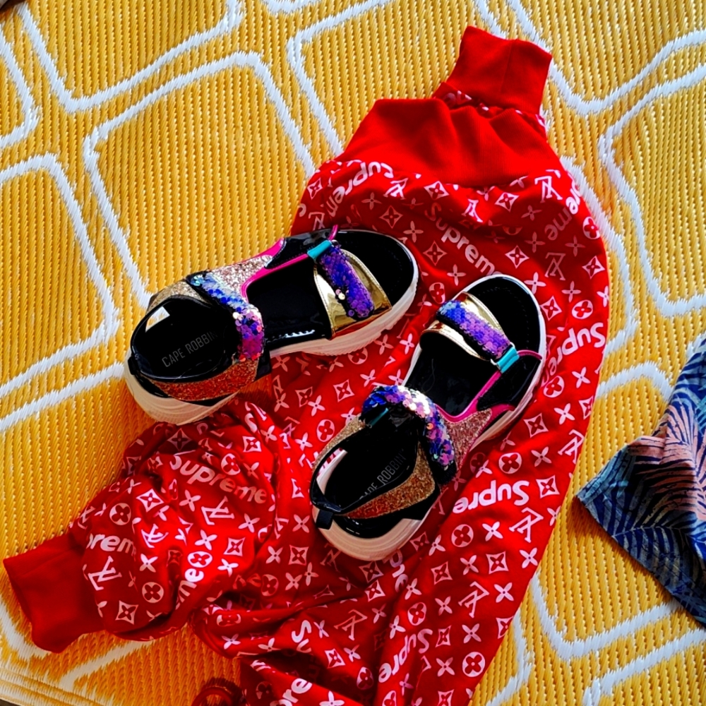 Cape Robin platform sandals